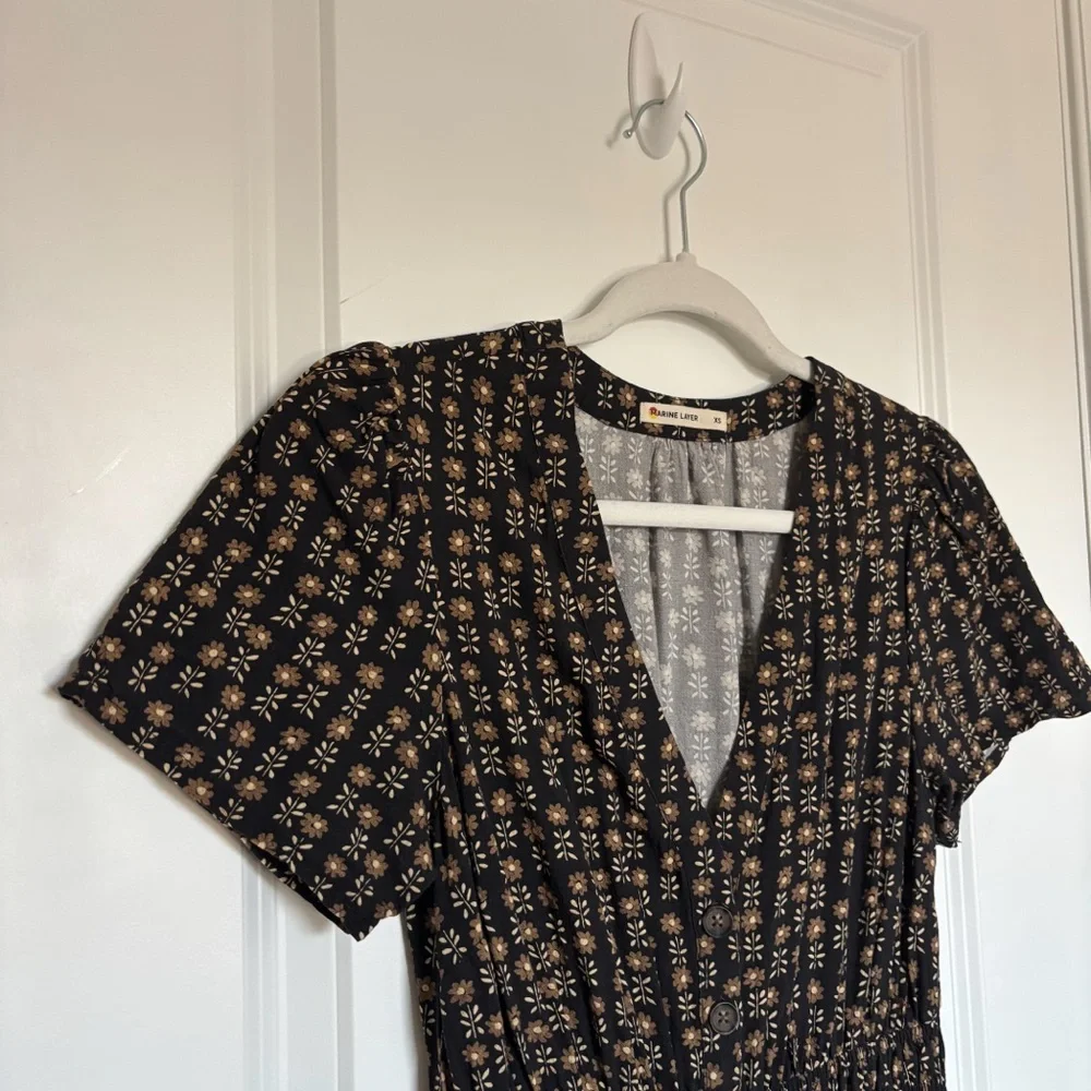 Marine Layer Annika Floral Midi Dress - Picture 9 of 9